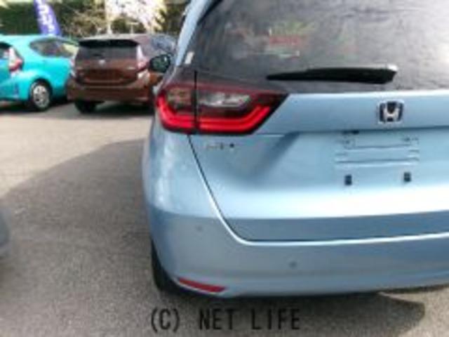 フィット ｅ：ＨＥＶホーム　横滑り防止装置　白線逸脱防止警報　衝突被害軽減ブレーキ　地デジナビ　Ｂｌｕｅｔｏｏｔｈ　ＥＴＣ　充電用ＵＳＢ　パーキングセンサー　前後ドライブレコーダー　ＣＤ　ＤＶＤ　ＳＤ　ＬＥＤヘッドライト（15枚目）