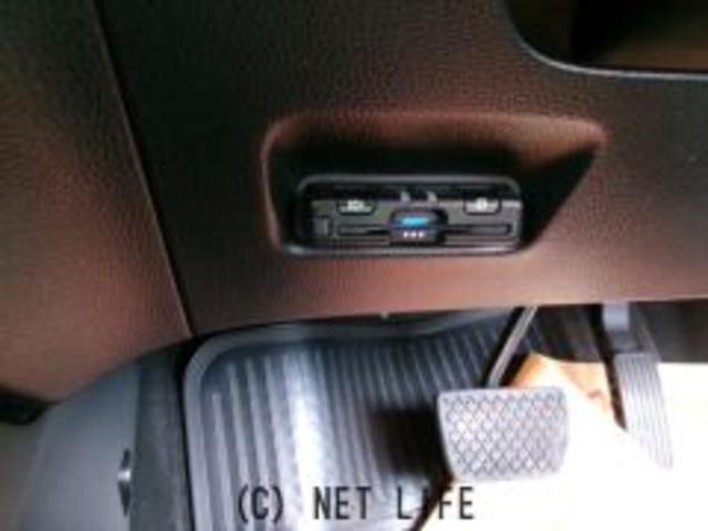 フィット ｅ：ＨＥＶホーム　横滑り防止装置　白線逸脱防止警報　衝突被害軽減ブレーキ　地デジナビ　Ｂｌｕｅｔｏｏｔｈ　ＥＴＣ　充電用ＵＳＢ　パーキングセンサー　前後ドライブレコーダー　ＣＤ　ＤＶＤ　ＳＤ　ＬＥＤヘッドライト（35枚目）