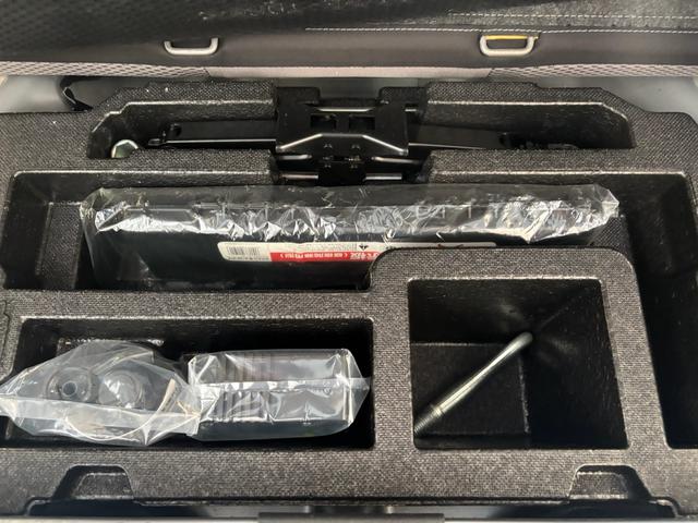 ミライース Ｘ　ＳＡ　新規中古車ユーザー下取り　車検Ｒ８年９月まで　純正ＣＤオーディオ　電動格納ミラー　キーレスキー　取説　エコアイドルストップ　スマートアシスト　純正アルミ（6枚目）