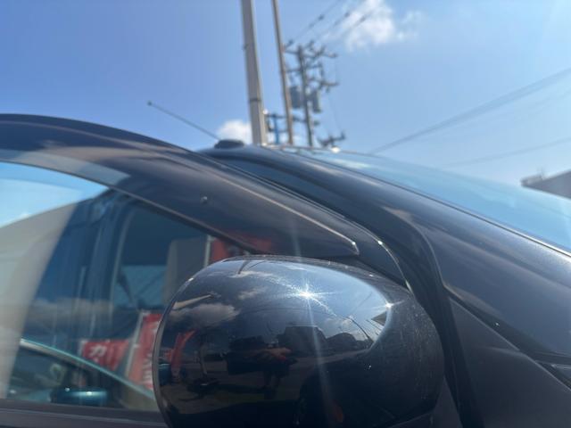 ミラ Ｘスペシャル　車検整備済み　車検Ｒ９年１０月まで　ＭＴ５速マニュアル車　純正ＣＤオーディオ　手動サイドミラー　ライトレベライザー　キーレスキー　マニュアルシフト　タイミングベルトチェーン駆動タイプ（32枚目）