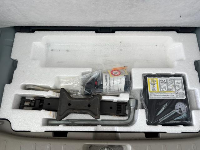 スペーシア G 車検整備済み 社外CDオーディオ プッシュスタート 電動格納ミラー ベンチシート AUTOエアコン 助手席シートアンダートレイ スマートキー2個 両側スライドドア 社外アルミ アイドリングストップ(11枚目)