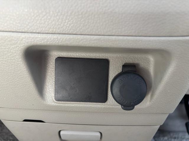 スペーシア G 車検整備済み 社外CDオーディオ プッシュスタート 電動格納ミラー ベンチシート AUTOエアコン 助手席シートアンダートレイ スマートキー2個 両側スライドドア 社外アルミ アイドリングストップ(23枚目)