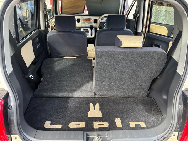 アルトラパン Ｘ　純正ＣＤオーディオ　ベンチシート　プッシュスタート　スマートキー２個　電動格納ミラー　ライトレベライザー　取説　ウィンカーミラー　ホワイトルーフ　サイドスカート　純正アルミ（5枚目）