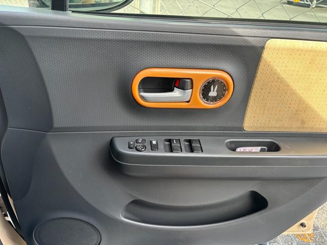 アルトラパン Ｘ　純正ＣＤオーディオ　ベンチシート　プッシュスタート　スマートキー２個　電動格納ミラー　ライトレベライザー　取説　ウィンカーミラー　ホワイトルーフ　サイドスカート　純正アルミ（18枚目）