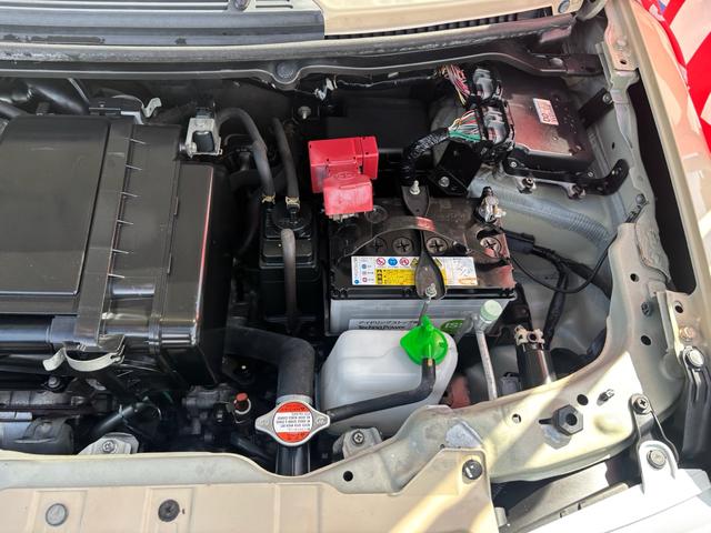 アルトラパン Ｘ　純正ＣＤオーディオ　ベンチシート　プッシュスタート　スマートキー２個　電動格納ミラー　ライトレベライザー　取説　ウィンカーミラー　ホワイトルーフ　サイドスカート　純正アルミ（34枚目）