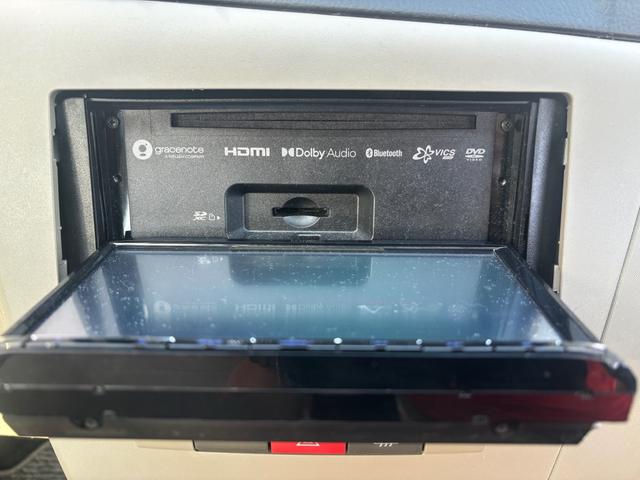 ミラ Ｘスペシャル　５速ＭＴマニュアル車　社外ＳＤナビ　Ｂｌｕｅｔｏｏｔｈオーディオ　手動サイドミラー　ライトレベライザー　キーレスキー　取説　車外アルミ　新品タイヤ４本交換済　ローダウン　社外エアクリーナー（9枚目）