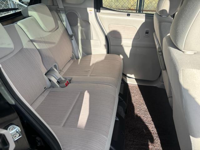 デイズルークス&nbsp;Ｘ　純正ＳＤナビ　全方位カメラ　タッチパネルエアコン　プッシュスタート　スマートキー　ベンチシート　左側パワースライドドア