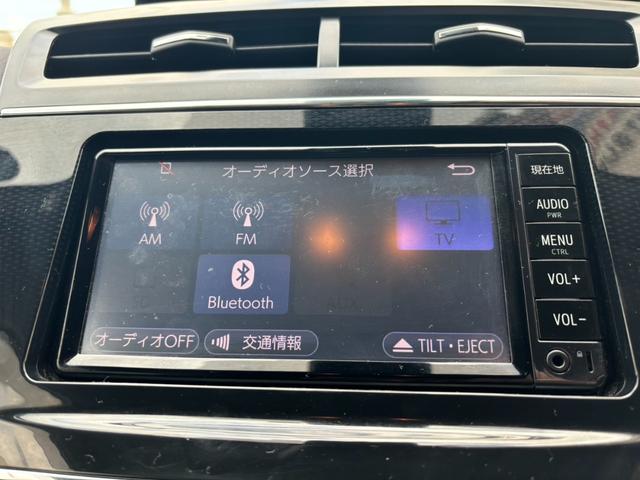 プリウスアルファ Ｓ　ＥＴＣ　バックカメラ　レーダークルーズコントロール　オートマチックハイビーム　ステアリングリモコン　プッシュスタート　フルセグＴＶ　ブルートゥース（4枚目）