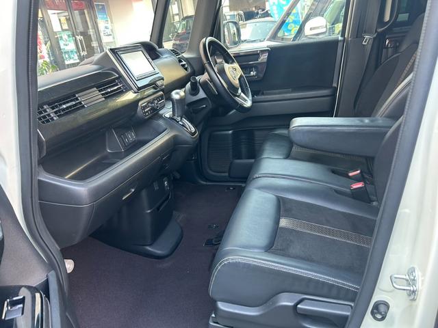 最新機器を取り入れた次世代自動車整備工場