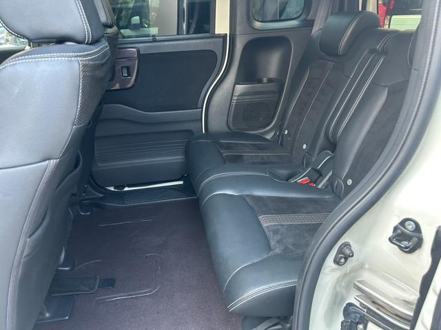 販売店も広々展示場完備！！総台数７０台展示！全メーカー新車も購入出来ちゃいます。