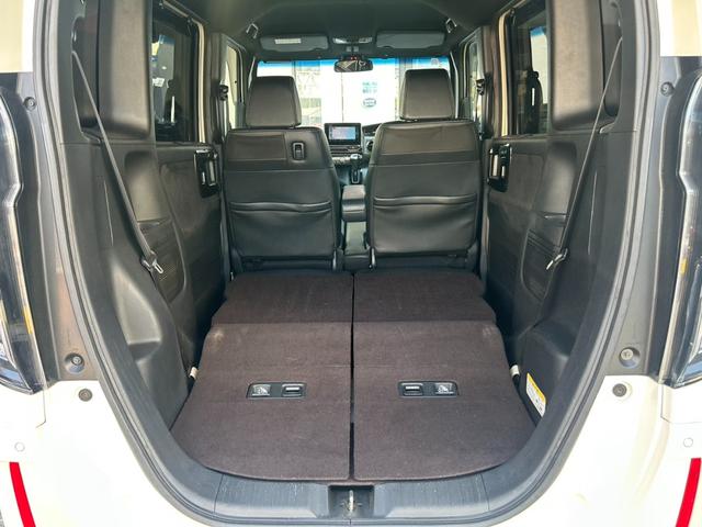 お年寄りや、車いすにも優しい入口