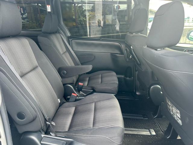 ヴォクシー ＺＳ　煌（17枚目）