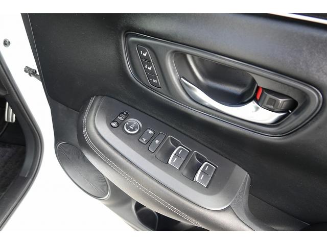 ZR-V e:HEVZ FOPナビ スマートキー、ETC、リアカメラ、カーナビ、オーディオCD、TV、フロアマット、ドアバイザー、マットガード 内地仕入れ防錆済 レザー Bカメラ サイドエアバック パワ-シ-ト ナビTV(41枚目)