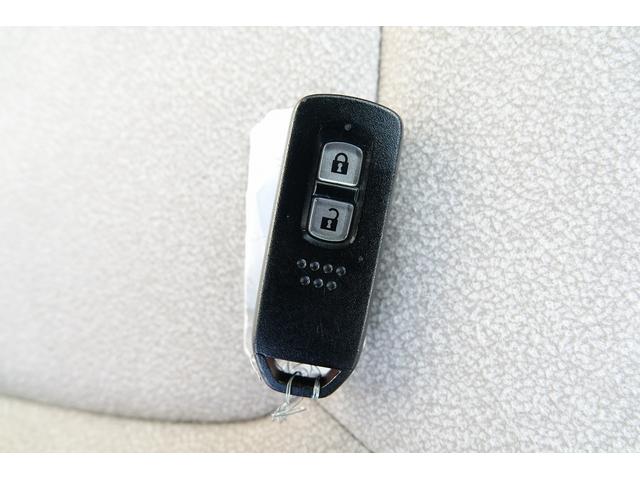 Ｎ－ＯＮＥ オリジナル　純正ナビ　ドラレコ前　スマートキー、リアカメラ、カーナビ、オーディオＣＤ、フロアマット、ドアバイザー　内地仕入れ　防錆済　オートクルーズコントロール　サイドエアバック　ＥＴＣ車載器　ＬＥＤライト（45枚目）