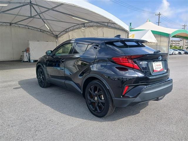 Ｃ－ＨＲ Ｇ　モード　ネロ　セーフティプラスＩＩ　フルセグ　メモリーナビ　ミュージックプレイヤー接続可　バックカメラ　衝突被害軽減システム　ＥＴＣ　ドラレコ　ＬＥＤヘッドランプ　記録簿（3枚目）