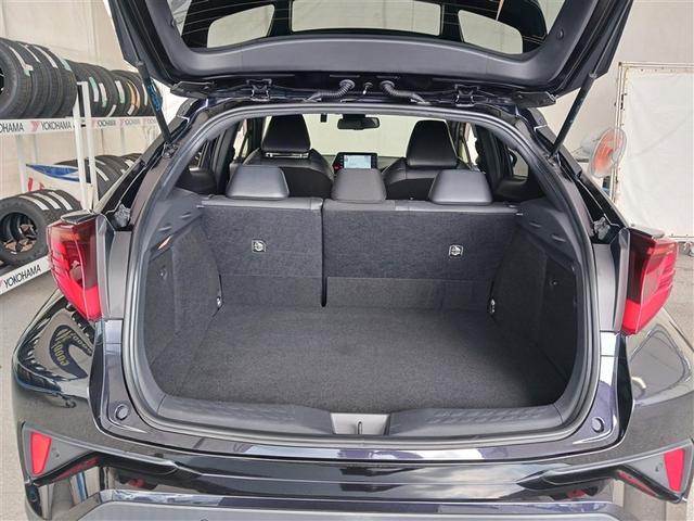 Ｃ－ＨＲ Ｇ　モード　ネロ　セーフティプラスＩＩ　フルセグ　メモリーナビ　ミュージックプレイヤー接続可　バックカメラ　衝突被害軽減システム　ＥＴＣ　ドラレコ　ＬＥＤヘッドランプ　記録簿（17枚目）