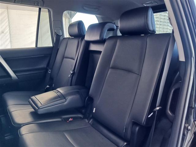 ランドクルーザープラド TX Lパッケージ 革シート サンルーフ 4WD フルセグ メモリーナビ DVD再生 ミュージックプレイヤー接続可 バックカメラ 衝突被害軽減システム ETC LEDヘッドランプ 乗車定員7人 3列シート(16枚目)