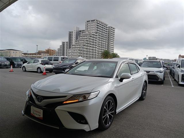 カムリ ＷＳレザーパッケージ　フルセグ　メモリーナビ　ＤＶＤ再生　ミュージックプレイヤー接続可　バックカメラ　衝突被害軽減システム　ＥＴＣ　ドラレコ　ＬＥＤヘッドランプ（3枚目）