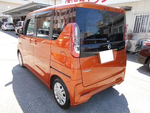ルークス Ｘ　キーレスエントリー　スマートキー　クリアランスソナー　ベンチシート　フロントカメラ　サイドカメラ　バックカメラ　全周囲カメラ　オレンジ（8枚目）