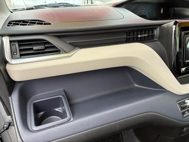 ソリオ G 社外ナビ・Bluetooth・ラジオ・AUX・ドライブレコーダー・バックカメラ・バックセンサー・ETC・左側電動スライドドア・オートライト・オートマチックハイビーム・フルフラット・ウォークスルー(10枚目)