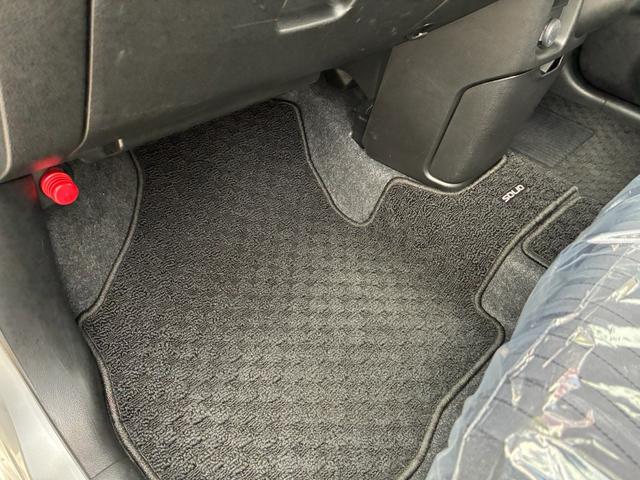 ソリオ G 社外ナビ・Bluetooth・ラジオ・AUX・ドライブレコーダー・バックカメラ・バックセンサー・ETC・左側電動スライドドア・オートライト・オートマチックハイビーム・フルフラット・ウォークスルー(12枚目)