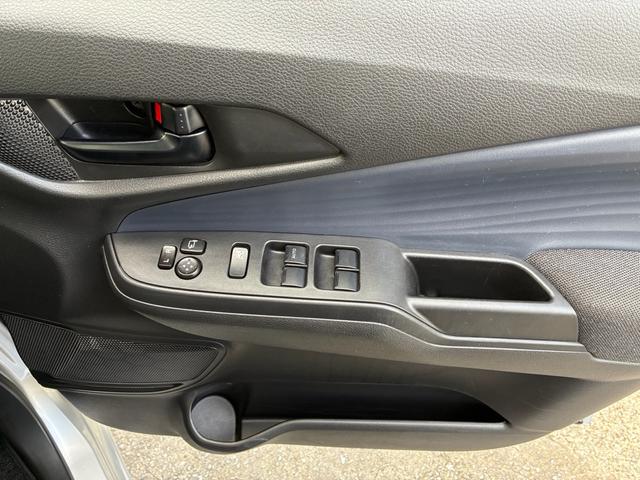 ソリオ G 社外ナビ・Bluetooth・ラジオ・AUX・ドライブレコーダー・バックカメラ・バックセンサー・ETC・左側電動スライドドア・オートライト・オートマチックハイビーム・フルフラット・ウォークスルー(22枚目)