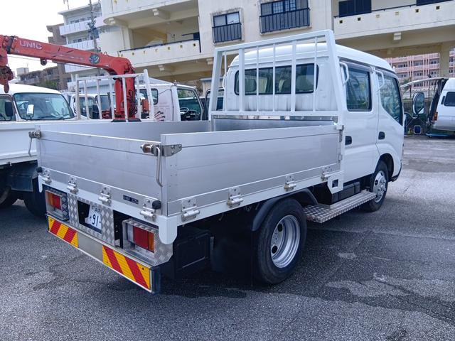 Ｓ０５ＤエンジンＤＰＦ無し