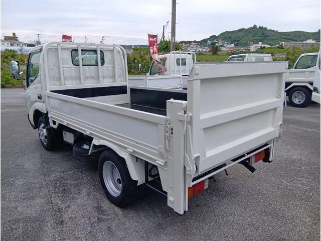 垂直式昇降ゲート