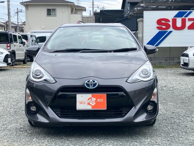 アクア Ｇ　ナビ　バックカメラ　クルーズコントロール　ＴＶ　スマートキー（2枚目）