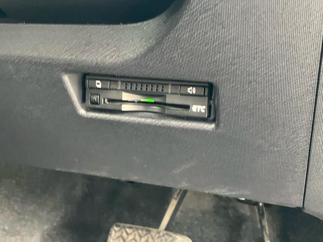 アクア Ｇ　ナビ　バックカメラ　クルーズコントロール　ＴＶ　スマートキー（27枚目）