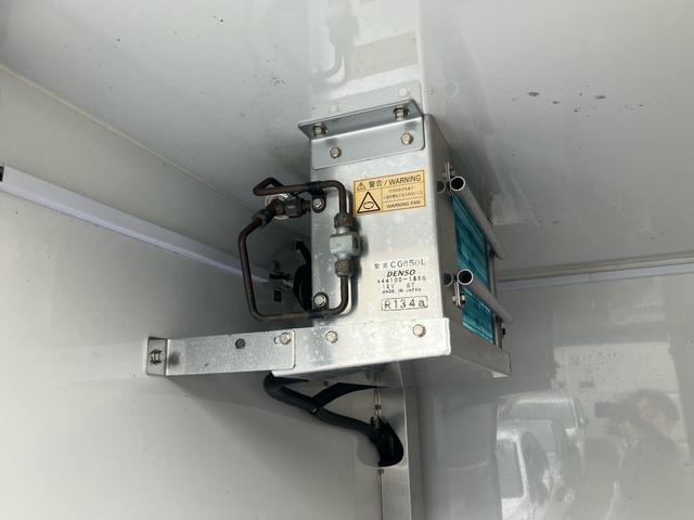 ハイゼットトラック 　冷蔵冷凍車　－７度　マイナス７度　バックカメラ（18枚目）