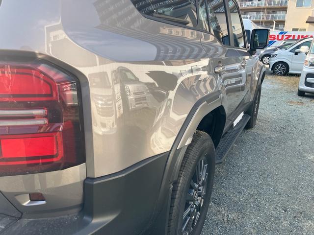 ランドクルーザー２５０ ＶＸ　サンルーフ　７人乗り　ＪＢＬ　トヨタチームメイト　メーカーナビ　全方位カメラ　デジタルインナーミラー（13枚目）