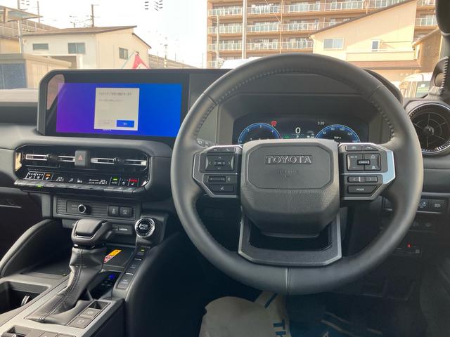 ランドクルーザー２５０ ＶＸ　サンルーフ　７人乗り　ＪＢＬ　トヨタチームメイト　メーカーナビ　全方位カメラ　デジタルインナーミラー（20枚目）