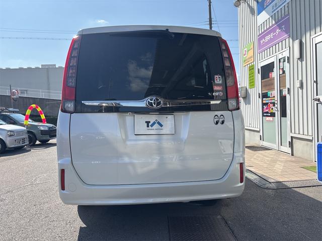 エスクァイア Gi ブラックテーラード Gi ブラックテーラード ワンオーナー アルパイン9インチナビ アルパインツィーター シートヒーター クルーズコントロール 両側パワースライドドア ハーフレザーシート 7人乗り Bluetooth(3枚目)