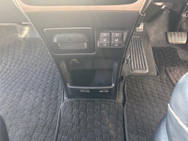 エスクァイア Gi ブラックテーラード Gi ブラックテーラード ワンオーナー アルパイン9インチナビ アルパインツィーター シートヒーター クルーズコントロール 両側パワースライドドア ハーフレザーシート 7人乗り Bluetooth(25枚目)