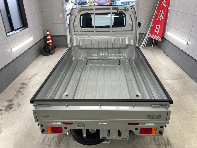 キャリイトラック ＫＣエアコン・パワステ農繁仕様　パートタイム４ＷＤ　キーレスエントリー　パワーウィンドー　リーフスプリング４枚　禁煙車　アイドルストップ　Ｗエアバッグ　オートライト　ＡＣ　ＰＳ　ＡＢＳ（9枚目）