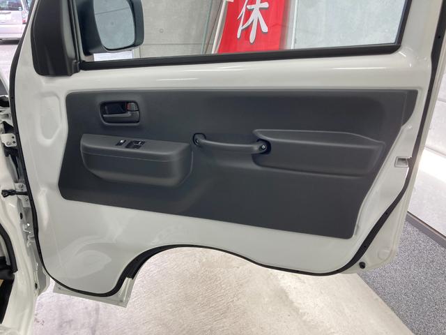 キャリイトラック ＫＣエアコン・パワステ農繁仕様　パートタイム４ＷＤ　リーフスプリング４枚　キーレスエントリー　禁煙車　パワーウィンドー　アイドルストップ　Ｗエアバッグ　ＡＣ　ＰＳ　ＡＢＳ（25枚目）
