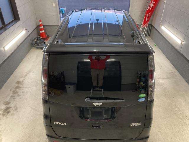 ルークス ハイウェイスター　ナビＴＶ　地デジフルセグ　両側スライド左側パワースライドドア　バックモニタ－　電動格納ミラ－　ＤＶＤ再生機能　デュアルエアバッグ　ＡＢＳ　スマキ－　Ａライト　ＨＩＤヘッドライト（9枚目）