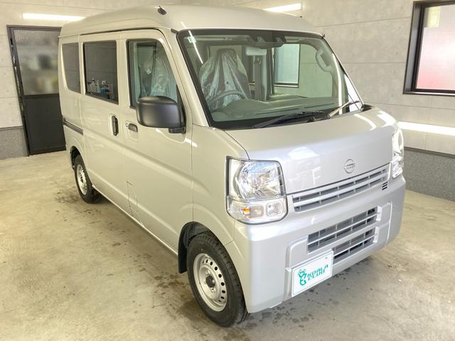 ＮＶ１００クリッパーバン ＤＸ　衝突被害軽減システム　キーレスキー　ＣＶＴ　両側スライドドア　パワーウィンドー　エコモード　禁煙車両　ＡＴライト　パワステ付き　エアコン　両席エアバック　インテリジェントエマージェンシーブレーキ（4枚目）