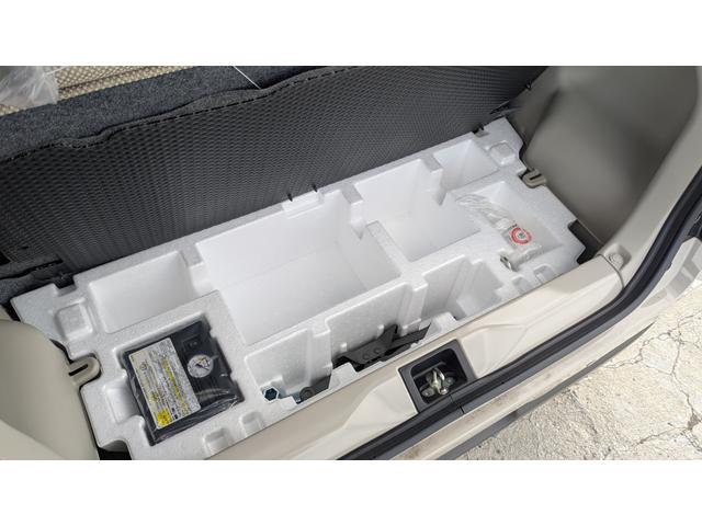 アルトラパン Ｌ　バックアイカメラ付きディスプレイオーディオ装着車　前後誤発進抑制　シートヒーター付　横滑り防止装置付き　エネチャージ　運転席助手席エアバッグ　プッシュスタートスマートキー　Ｃセンサー　イモビライザー（36枚目）