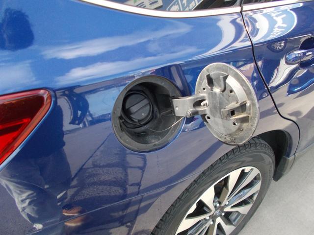 レガシィアウトバック リミテッドスマートエディション LEDヘッド スマートキー パワーシート レーンアシスト 横滑り防止 ABS 4WD シートヒーター アイドリングストップ 衝突被害軽減システム ルーフレール オートクルーズコントロール(9枚目)