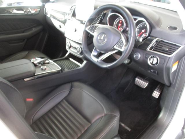 ＧＬＥ ＧＬＥ３５０ｄ　４マチックスポーツ　本革パワーシート　パノラミックルーフ　全方位バックカメラ　禁煙車（11枚目）