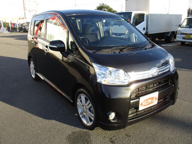 ムーヴ カスタム　ＲＳ　カロッツェリアナビ　地デジ　プッシュスタート　ＨＩＤライト　ＭＯＭＯステアリング　インタークーラーターボ（3枚目）