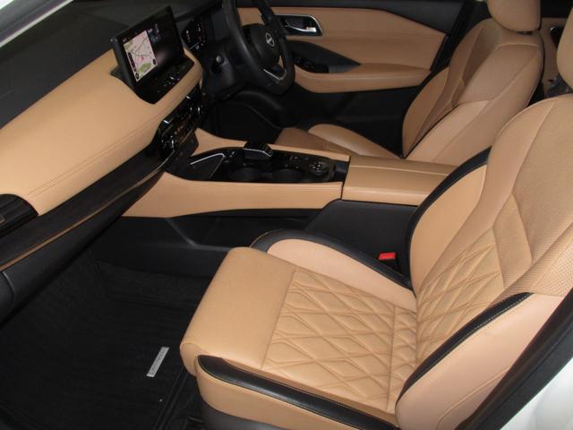 エクストレイル G e-4ORCE パノラミックガラスSR ルーフレール 本革シート BOSE 禁煙車(14枚目)