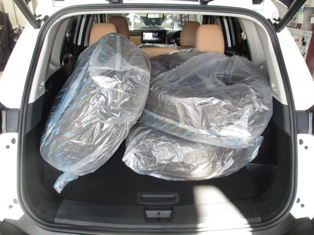 エクストレイル G e-4ORCE パノラミックガラスSR ルーフレール 本革シート BOSE 禁煙車(16枚目)