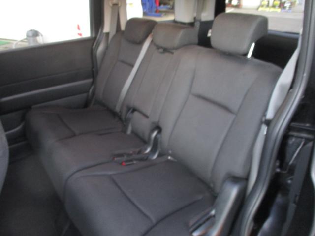 ステップワゴンスパーダ Ｚ　両側パワースライドドア　禁煙ワンオーナー　８人乗り（15枚目）