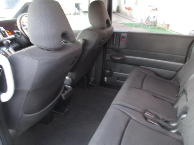ステップワゴンスパーダ Ｚ　両側パワースライドドア　禁煙ワンオーナー　８人乗り（16枚目）