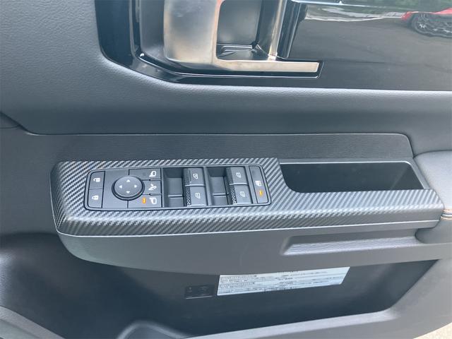 トライトン ＧＳＲ　４ＷＤ　ナビ　全方位カメラ　ＥＴＣ　パワーシート　スマートキー　シートヒーター　オートクルーズコントロール　登録済未使用車（24枚目）