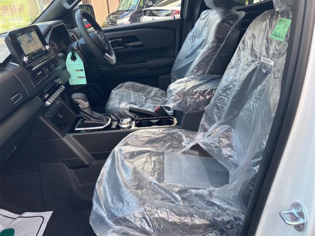 トライトン ＧＳＲ　４ＷＤ　ナビ　全方位カメラ　ＥＴＣ　パワーシート　スマートキー　シートヒーター　オートクルーズコントロール　登録済未使用車（41枚目）