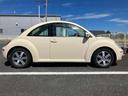 VOLKSWAGEN NEW BEETLE